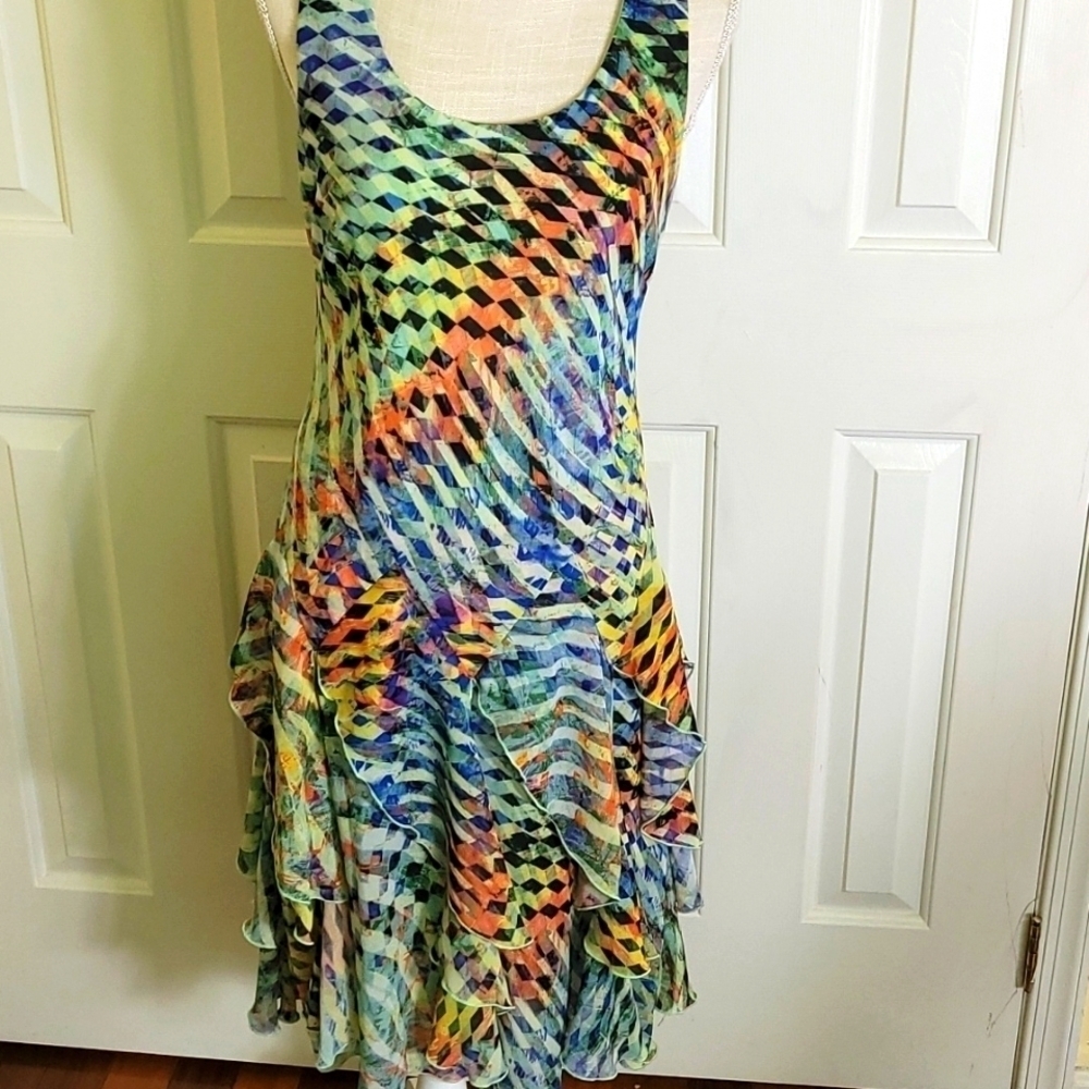 Signature by Robbie Bee Women Dress size 6